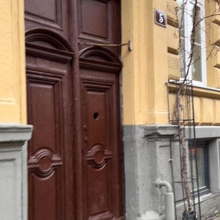 32Kotliarska Apartment Lviv Ngoại thất bức ảnh