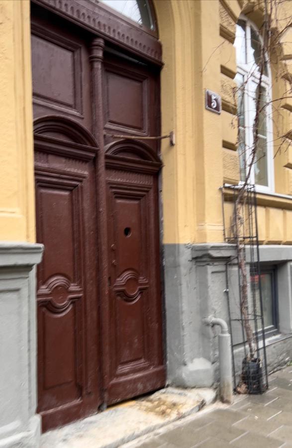 32Kotliarska Apartment Lviv Ngoại thất bức ảnh