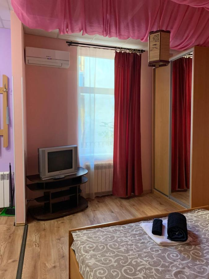 32Kotliarska Apartment Lviv Ngoại thất bức ảnh